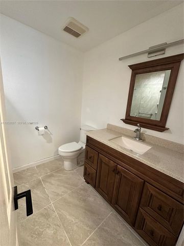 462 SE 20th Dr, Homestead, FL 33033