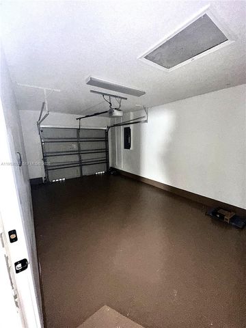 462 SE 20th Dr, Homestead, FL 33033