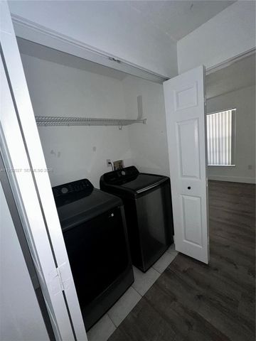 462 SE 20th Dr, Homestead, FL 33033