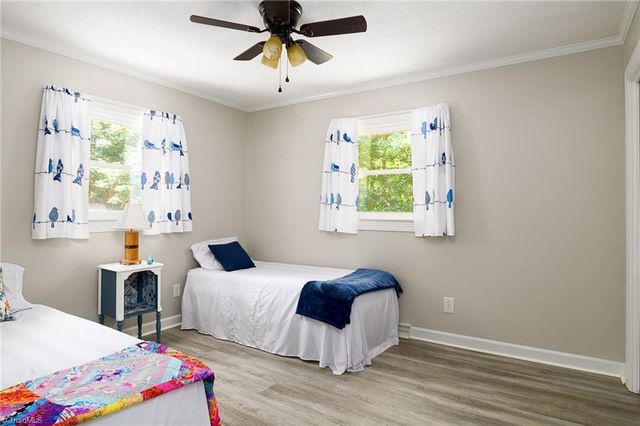 10 Echoview Circle, Lexington, NC 27292