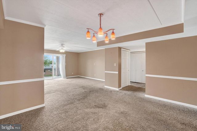 1000 COUNTRY CLUB RD, York, PA 17403