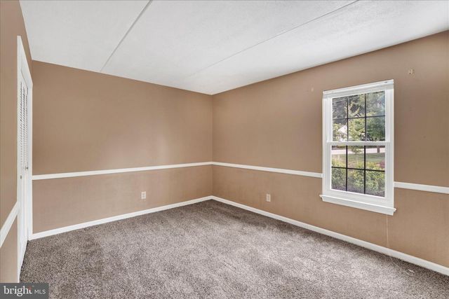 1000 COUNTRY CLUB RD, York, PA 17403