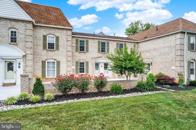 1000 COUNTRY CLUB RD, York, PA 17403