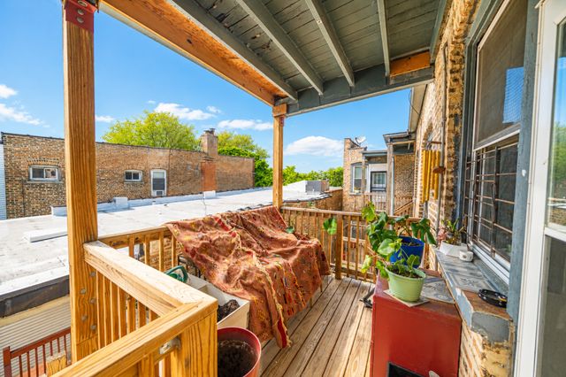 1707 W WALLEN Avenue 3H, Chicago, IL 60626
