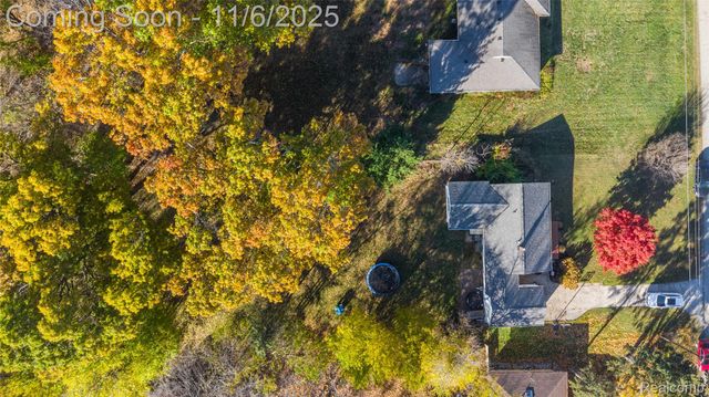 15174 Charluene Drive, Fenton, MI 48430