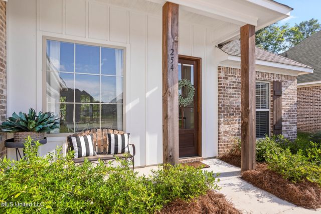 254 Buttonwood Lane, Canton, MS 39046