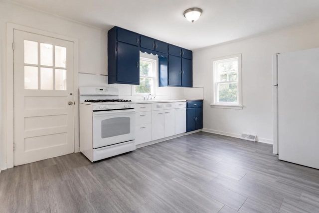 458 BADER STREET, Green Bay, WI 54302