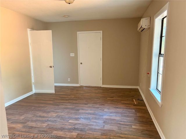 1728 Short 7th Street, Fort Smith, AR 72904