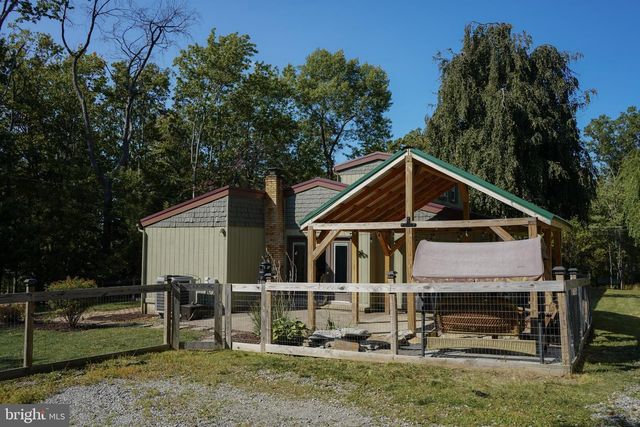 2662 BLACK MOSHANNON RD, Philipsburg, PA 16866