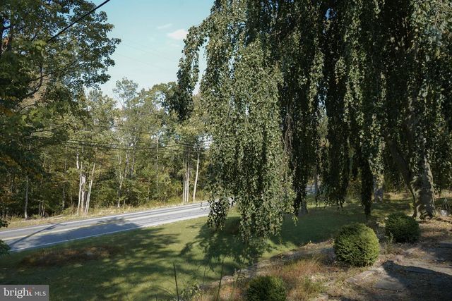 2662 BLACK MOSHANNON RD, Philipsburg, PA 16866