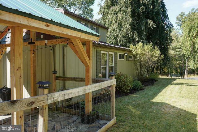 2662 BLACK MOSHANNON RD, Philipsburg, PA 16866