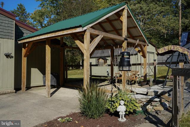 2662 BLACK MOSHANNON RD, Philipsburg, PA 16866