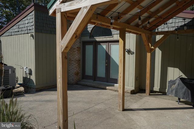 2662 BLACK MOSHANNON RD, Philipsburg, PA 16866