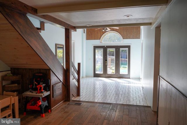 2662 BLACK MOSHANNON RD, Philipsburg, PA 16866