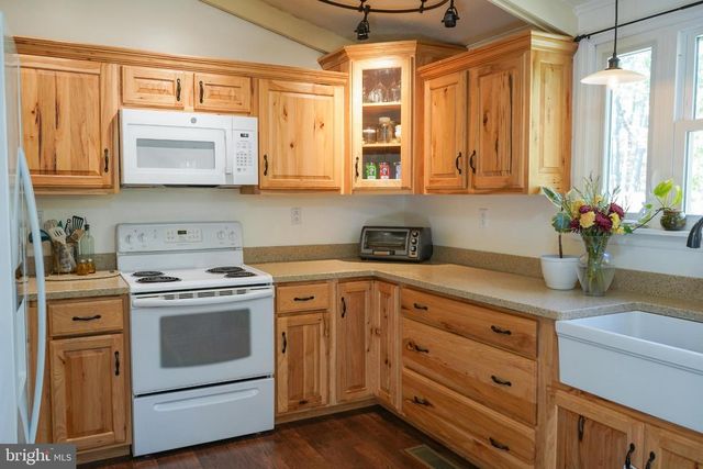 2662 BLACK MOSHANNON RD, Philipsburg, PA 16866