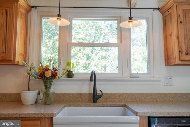 2662 BLACK MOSHANNON RD, Philipsburg, PA 16866