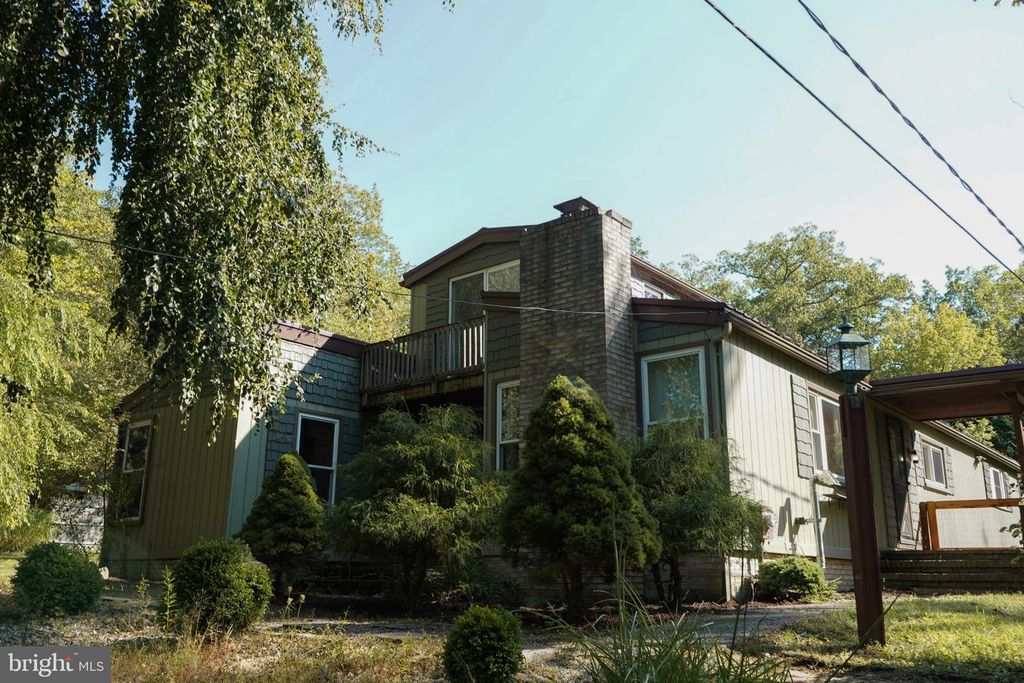 2662 BLACK MOSHANNON RD, Philipsburg, PA 16866