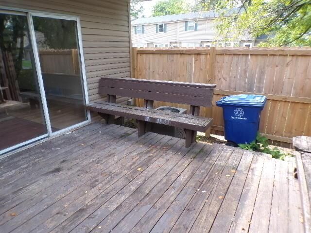 7866 Barkwood Drive, 17A, Worthington, OH 43085
