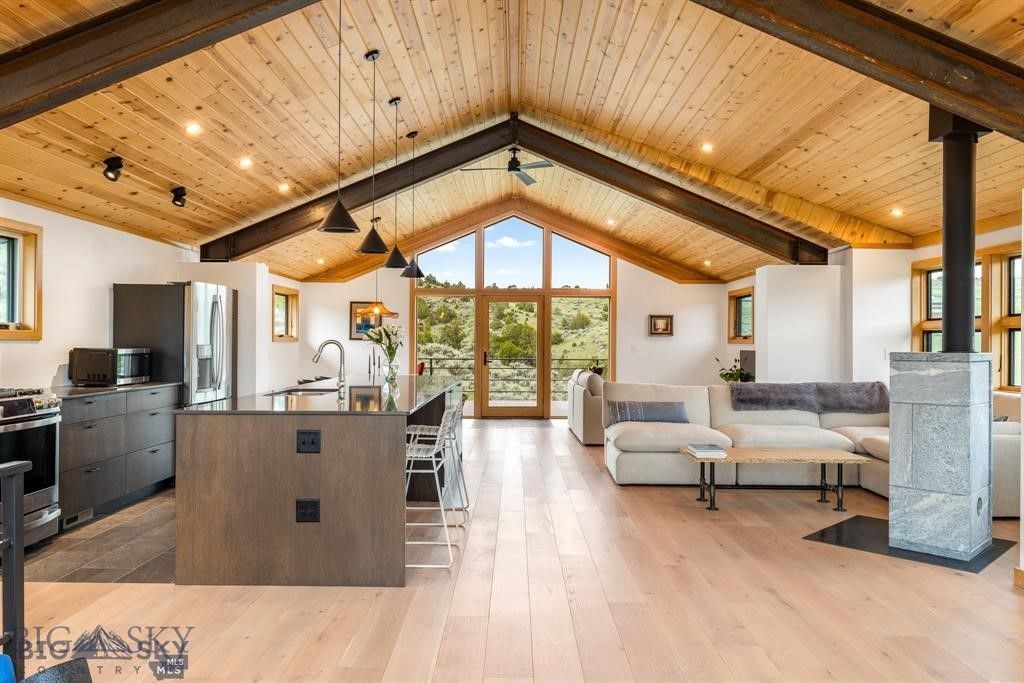 94 Rock Castle Road, Manhattan, MT 59741 photo 4