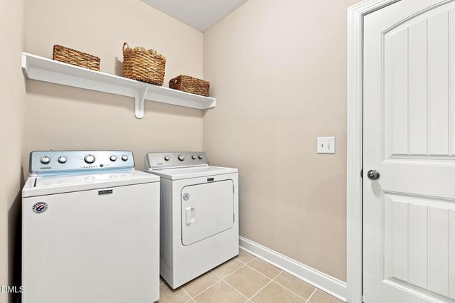 2204 Mills Crest Street, Fuquay Varina, NC 27526