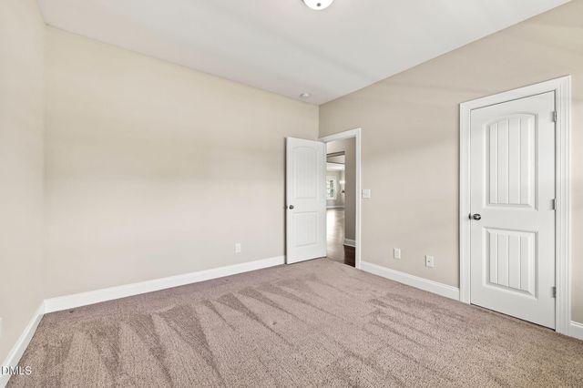2204 Mills Crest Street, Fuquay Varina, NC 27526