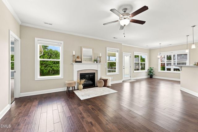2204 Mills Crest Street, Fuquay Varina, NC 27526