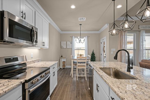 17087 Delta Avenue, Robertsdale, AL 36567