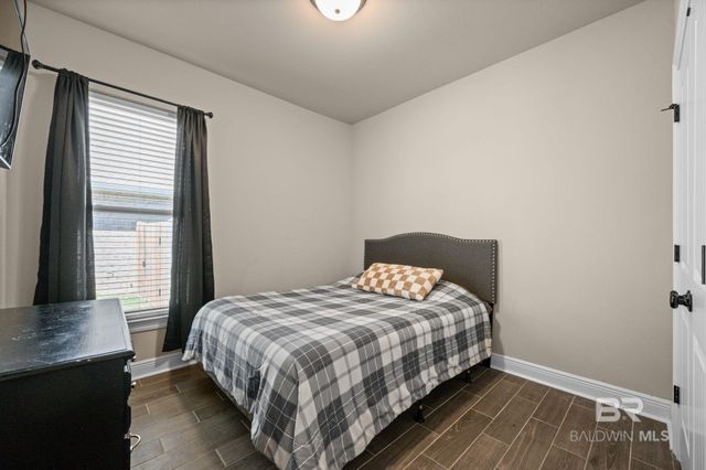17087 Delta Avenue, Robertsdale, AL 36567
