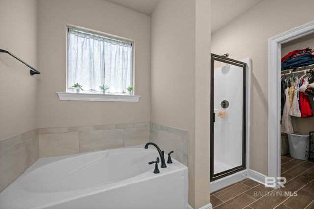 17087 Delta Avenue, Robertsdale, AL 36567