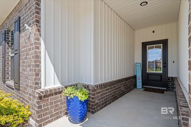 17087 Delta Avenue, Robertsdale, AL 36567