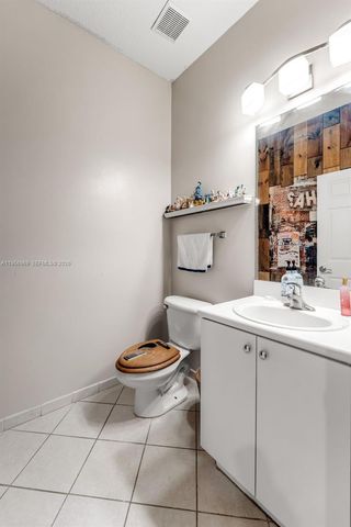 12965 SW 133rd Ter, Miami, FL 33186