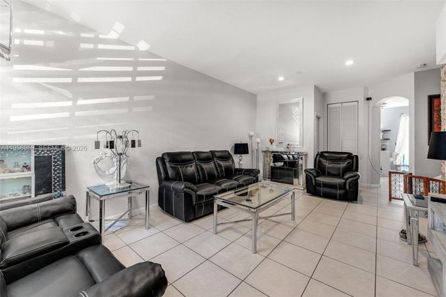 12965 SW 133rd Ter, Miami, FL 33186