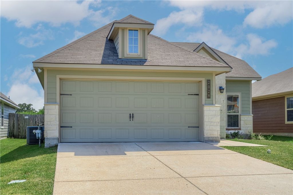 2028 Sorrento Court, Bryan, TX 77808