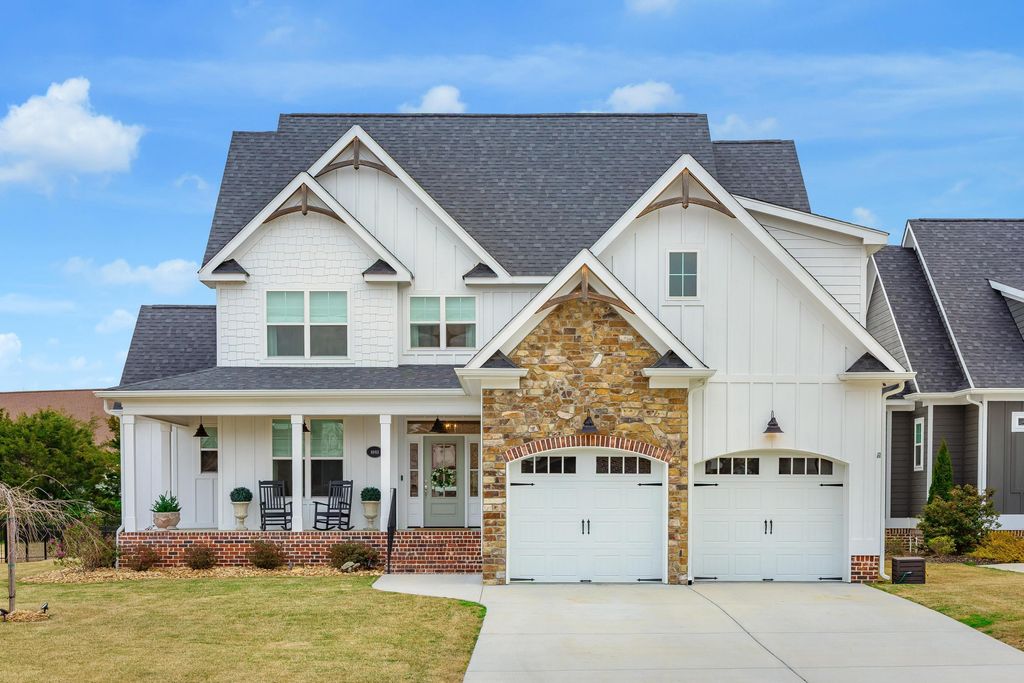 8893 Grey Reed Drive, Ooltewah, TN 37363