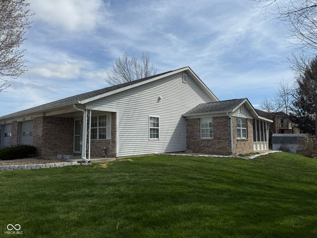 413 Dangerfield Drive, Beech Grove, IN 46107