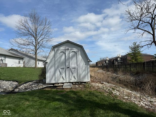 413 Dangerfield Drive, Beech Grove, IN 46107