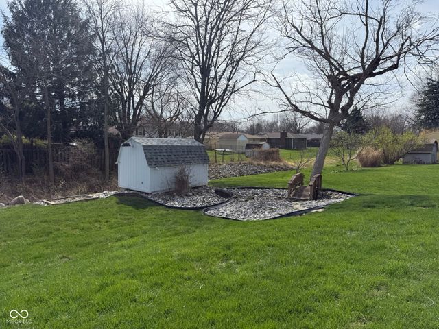 413 Dangerfield Drive, Beech Grove, IN 46107