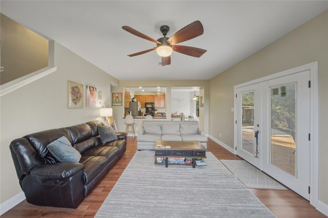 2207 Lauren LOOP, Leander, TX 78641