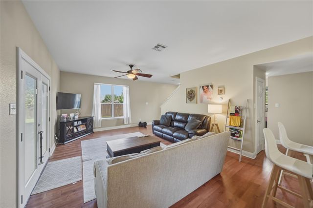 2207 Lauren LOOP, Leander, TX 78641