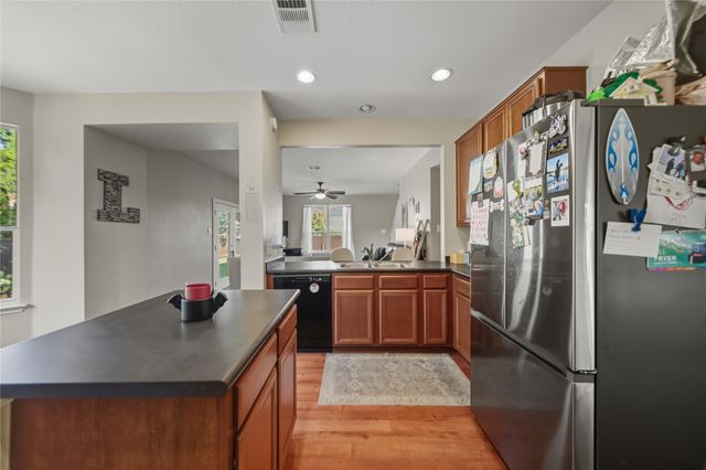 2207 Lauren LOOP, Leander, TX 78641