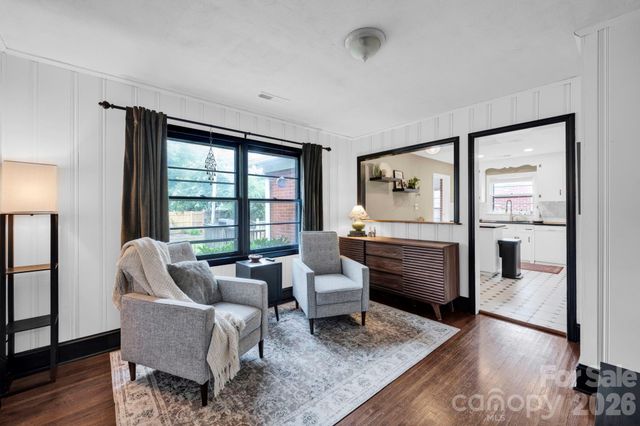 1227 Barkley Road, Charlotte, NC 28209