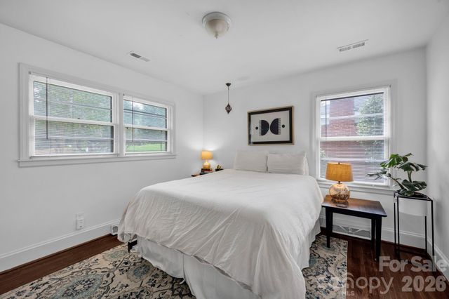 1227 Barkley Road, Charlotte, NC 28209