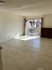 450 E 4th 309, Santa Ana, CA 92701