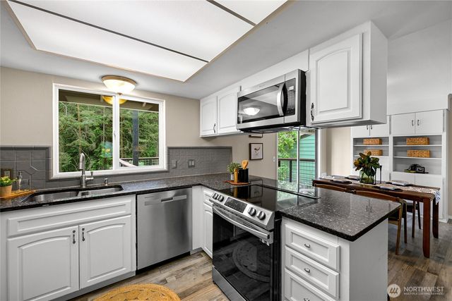 1322 Birch Street, Bellingham, WA 98229