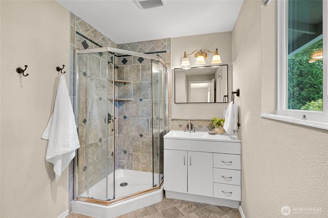 1322 Birch Street, Bellingham, WA 98229