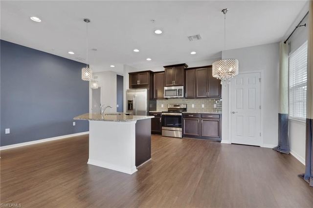 18320 Creekside Preserve LOOP # 201, Fort Myers, FL 33908