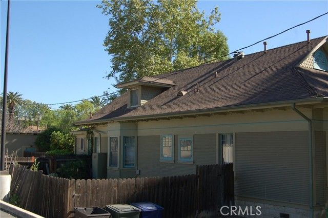 4160 CHESTNUT Street, Riverside, CA 92501