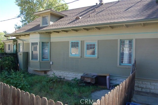 4160 CHESTNUT Street, Riverside, CA 92501