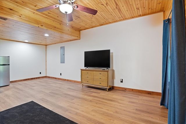 4 Matthews Creek Lane, Cleveland, SC 29635
