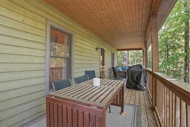 4 Matthews Creek Lane, Cleveland, SC 29635